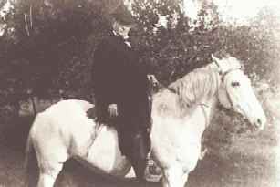  Quillen Hamilton Shinn, on horseback 